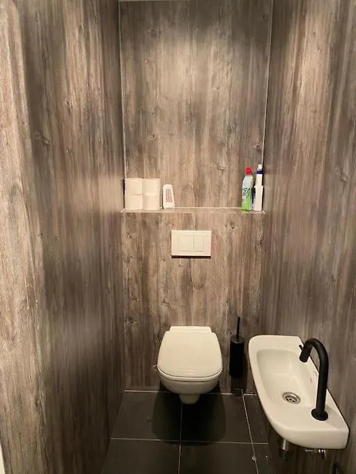 Apartment Uniek Appartement - Mooiste En Hoogste Uitzicht Op Antwerpen! - Incl Gratis Parking