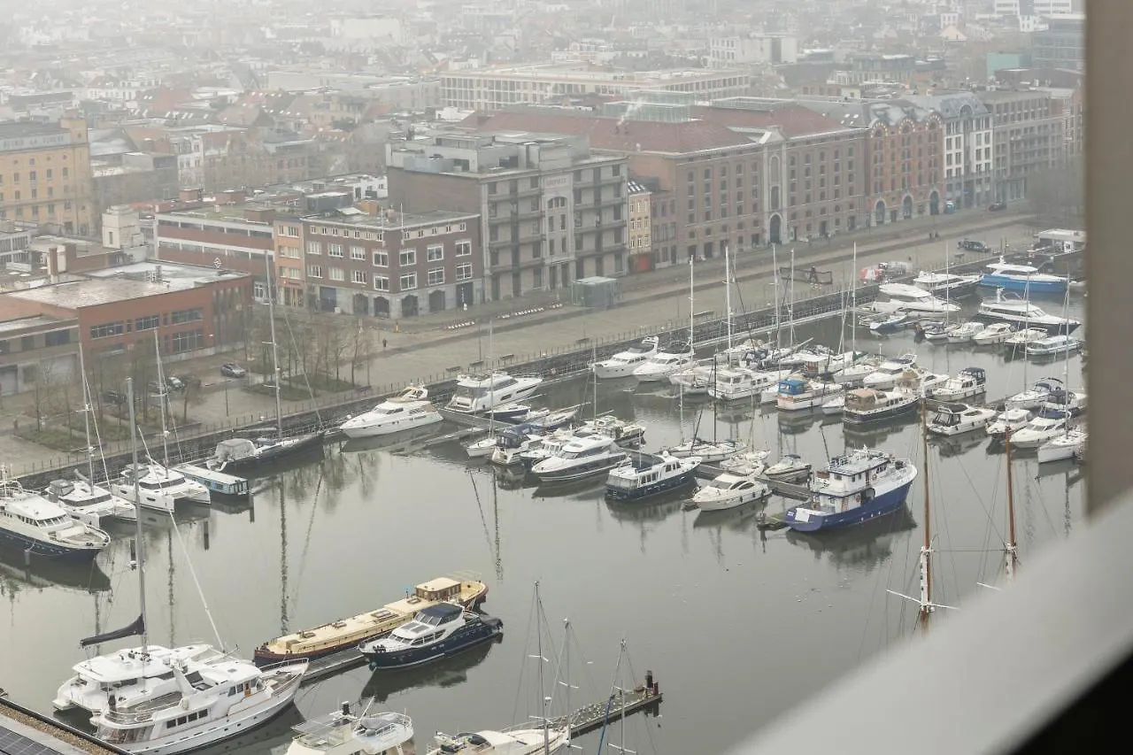 Uniek Appartement - Mooiste En Hoogste Uitzicht Op Antwerpen! - Incl Gratis Parking