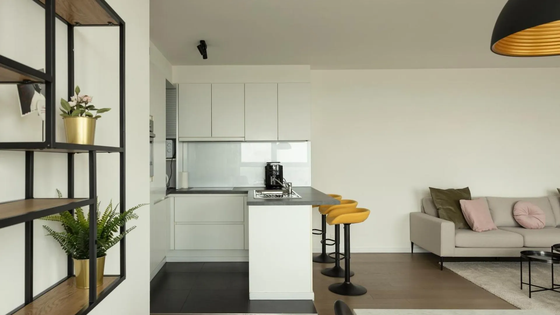 Apartment Uniek Appartement - Mooiste En Hoogste Uitzicht Op Antwerpen! - Incl Gratis Parking