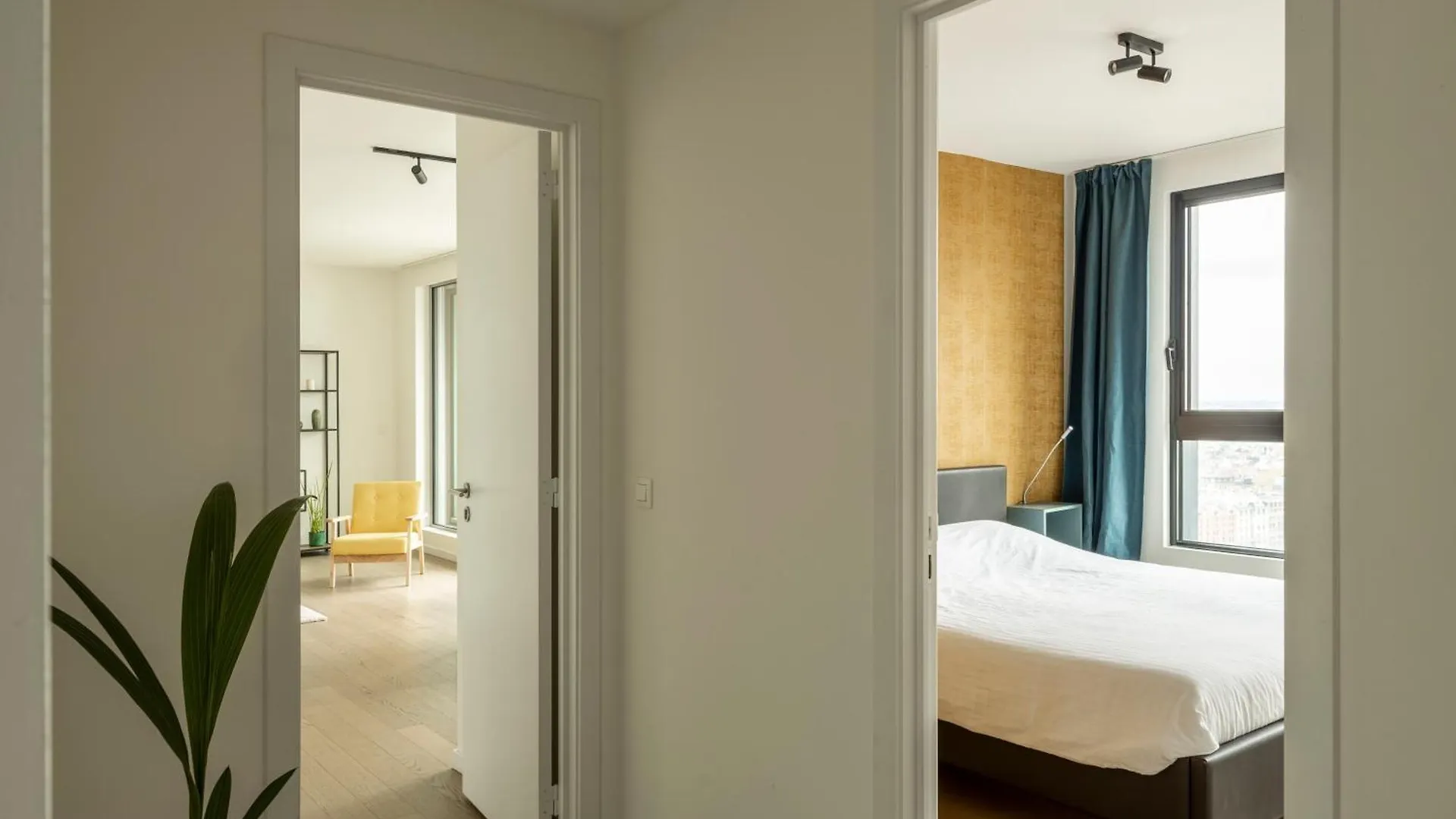 Uniek Appartement - Mooiste En Hoogste Uitzicht Op Antwerpen! - Incl Gratis Parking Apartment